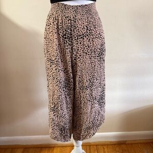 89th and madison tan and black animal print wide leg gaucho pants size L